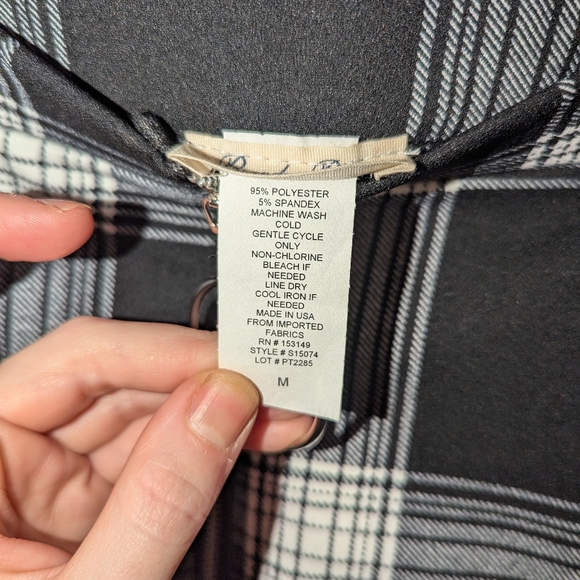 Nwt Brandy blu black & white plaid sz M - Picture 2 of 3